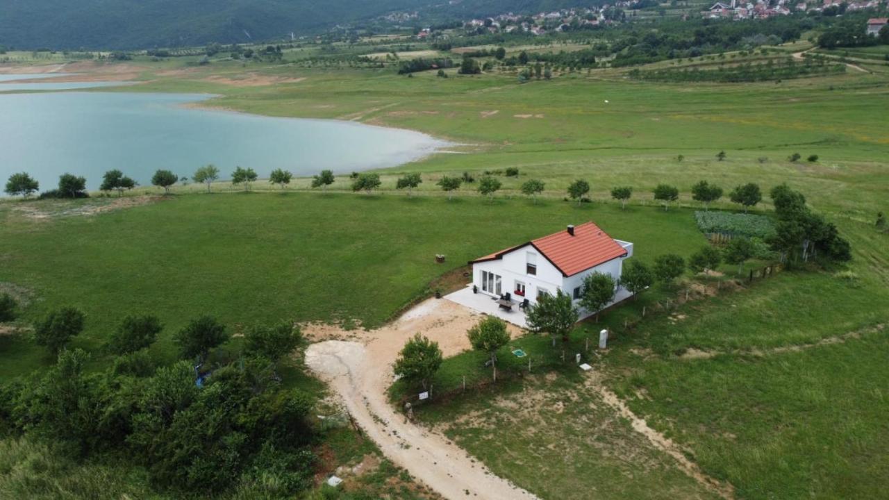 הוילה Jaklici Vikendica Bruse מראה חיצוני תמונה
